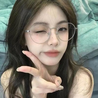 我有一个神奇古玩店