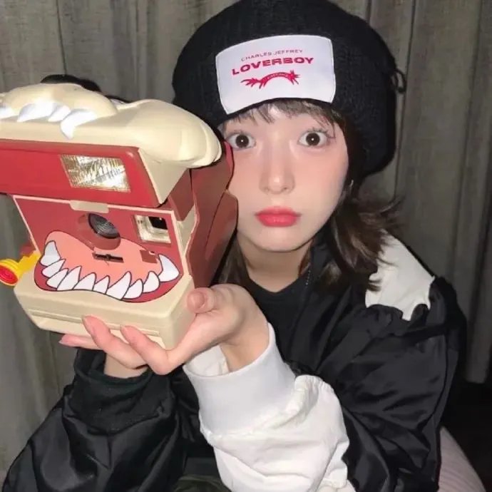 我们全家不太熟